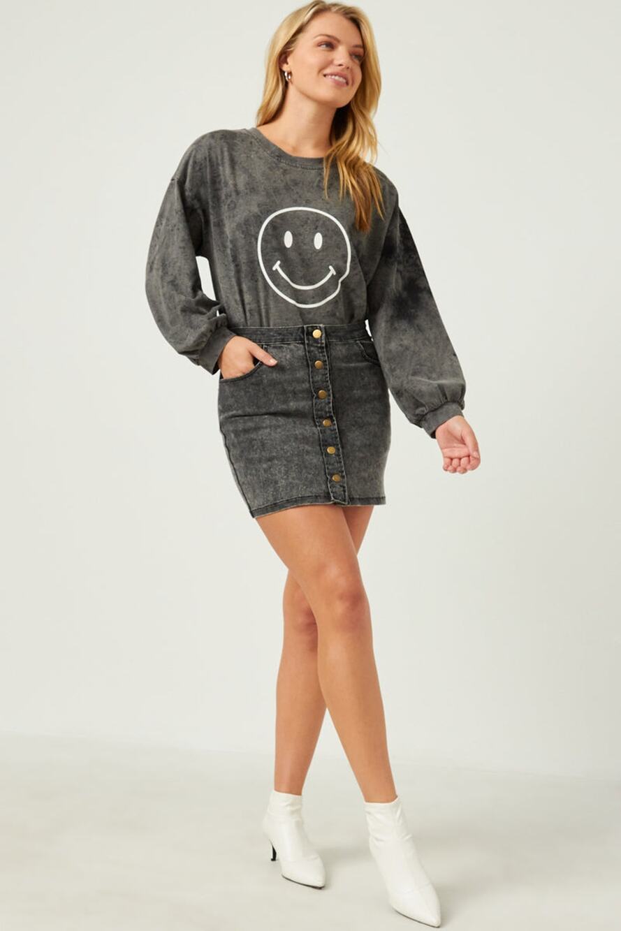HAYDEN Sunni Smiley Face Black Wash Sweatshirt Misses Medium